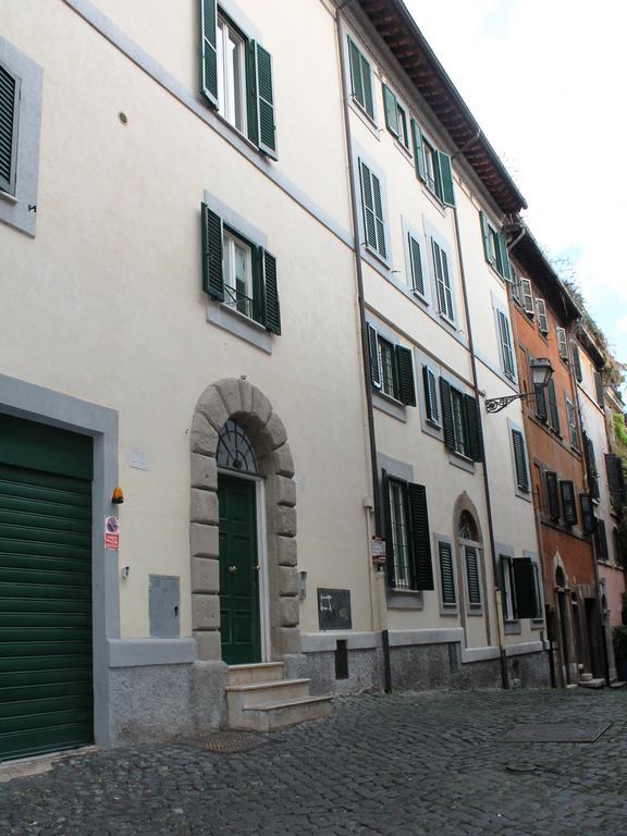 Hella Ibernesi 23 Fori Imperiali Inn, New Gestion! Rome Ruang foto